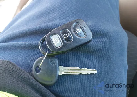 2019 Hyundai Elantra Sel z USA, uszkodzony, nr VIN 5NPD84LF8KH430124